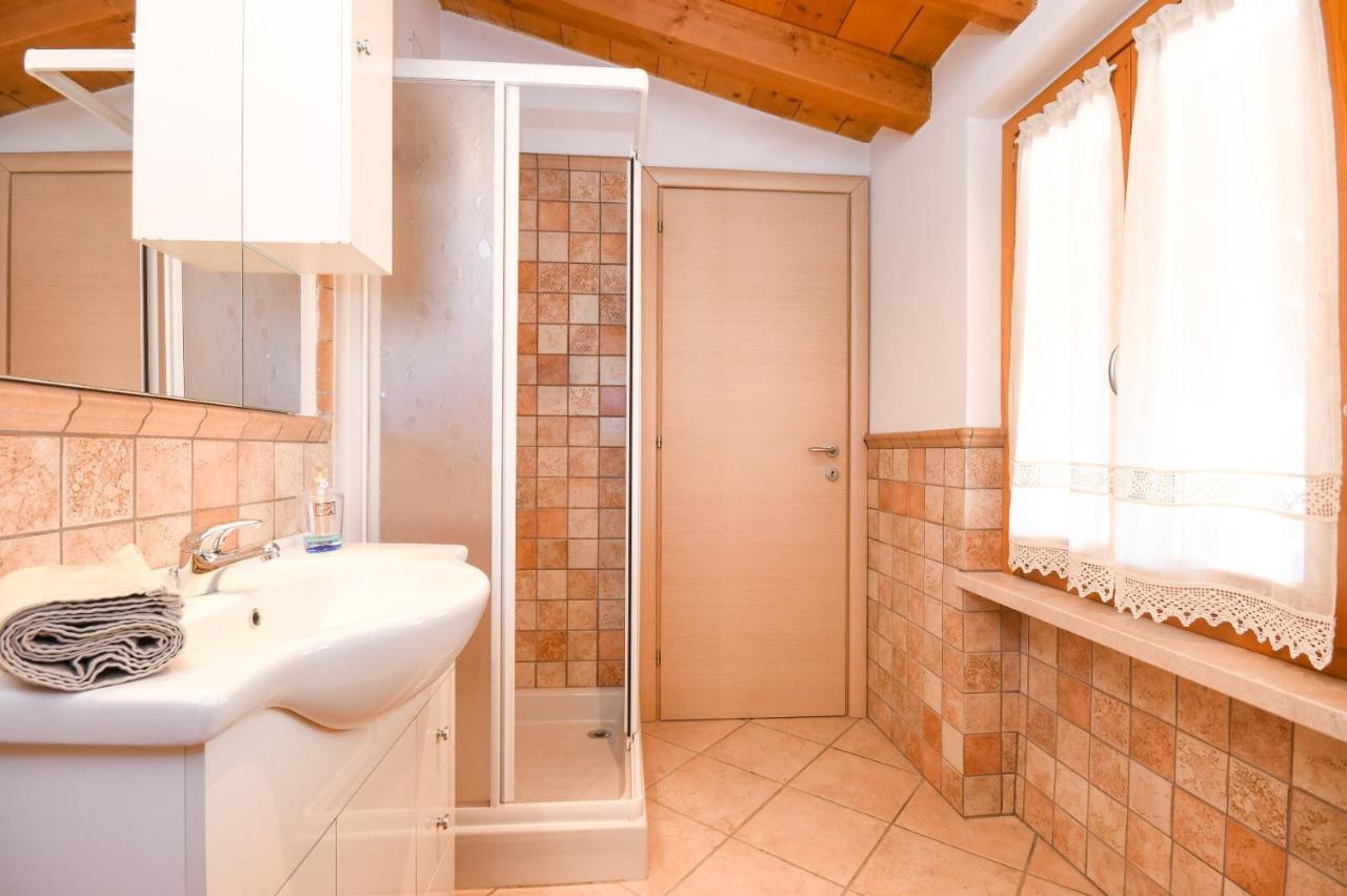 Cappuccino Appartement San Felice del Benaco Buitenkant foto