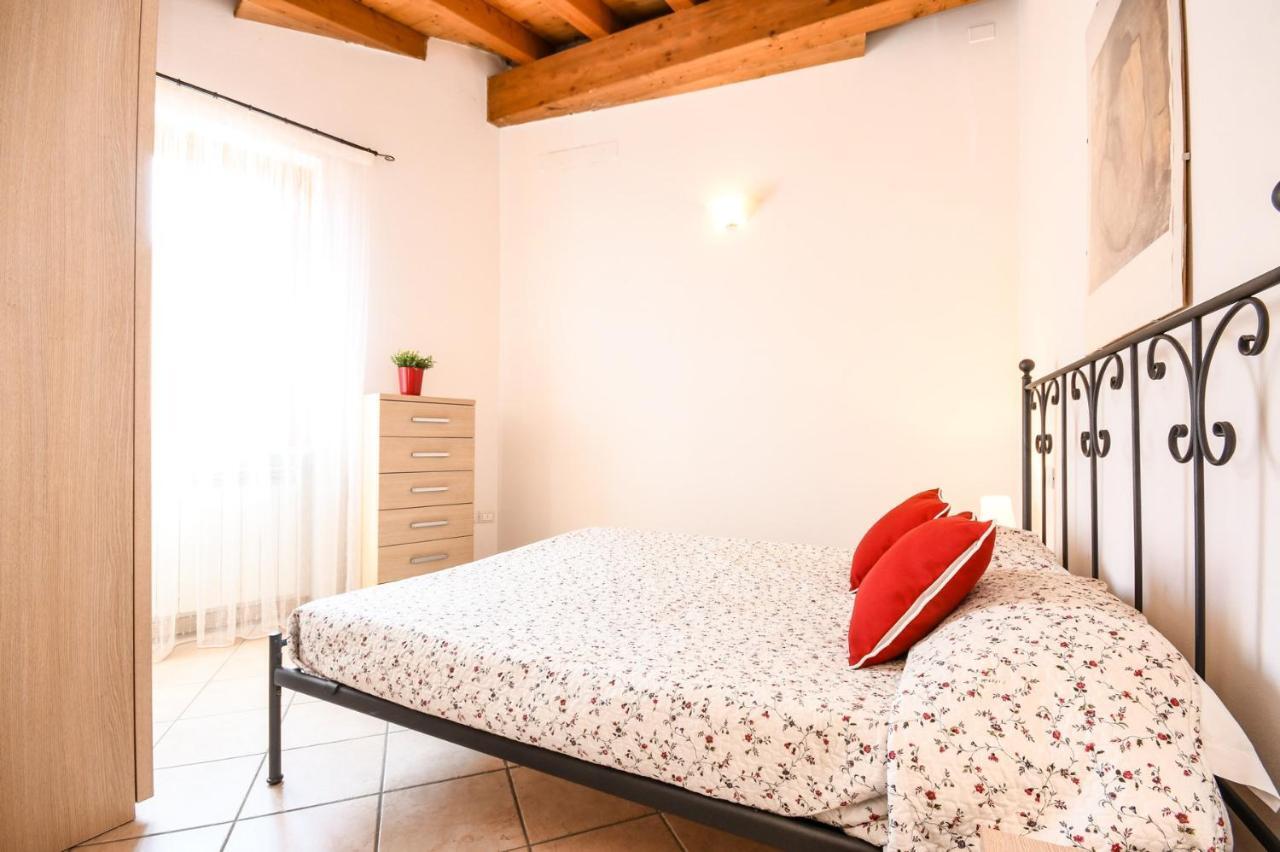 Cappuccino Appartement San Felice del Benaco Buitenkant foto