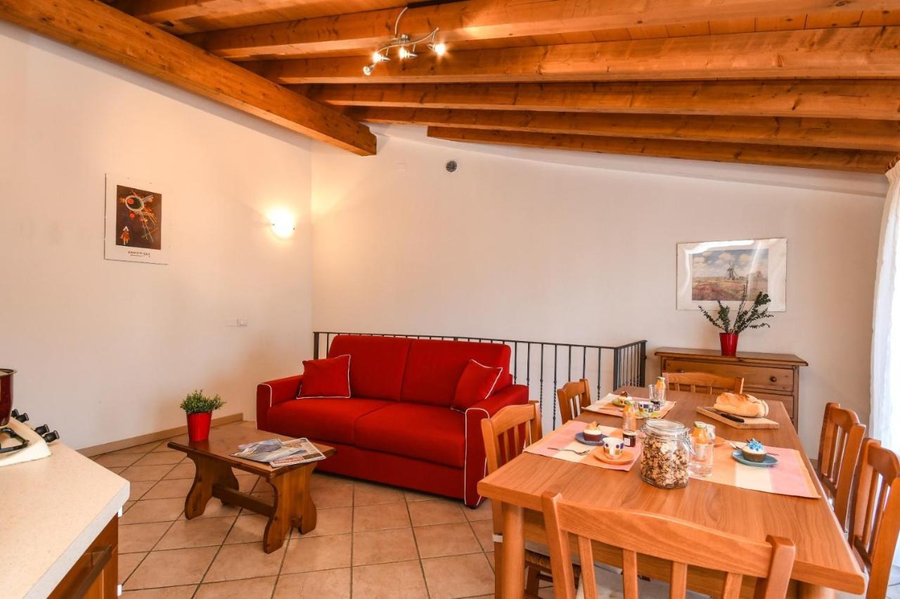 Cappuccino Appartement San Felice del Benaco Buitenkant foto